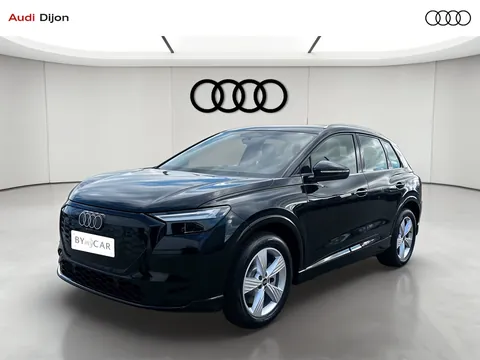 Audi Q4 SUV e-tron Performance Pack Business
