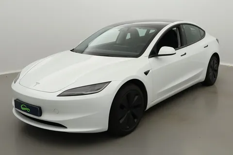 Tesla MODEL 3 60 kWh - RWD Highland Propulsion + Attelage
