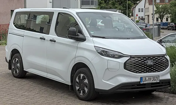 Photo Ford E-Transit Custom