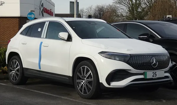 Photo Mercedes EQA