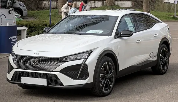 Photo Peugeot e-408