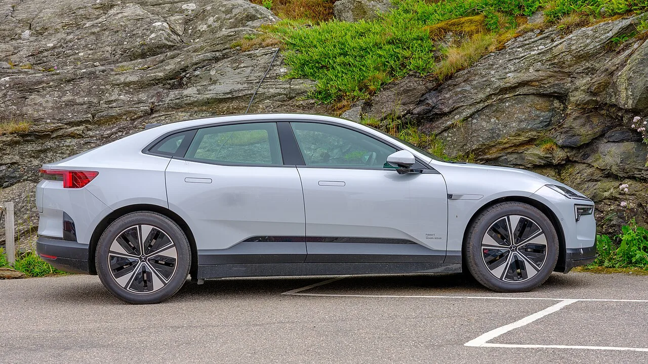 Photo Polestar 4